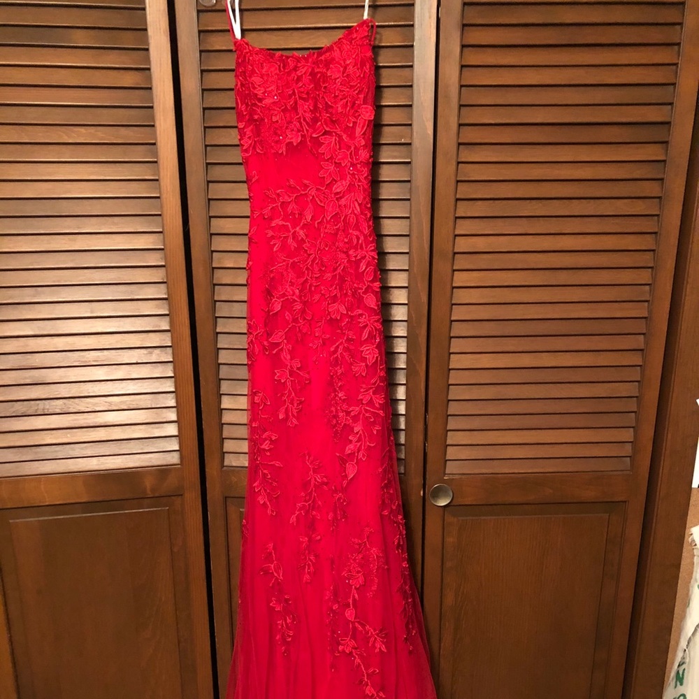 Sherri hill prom dress